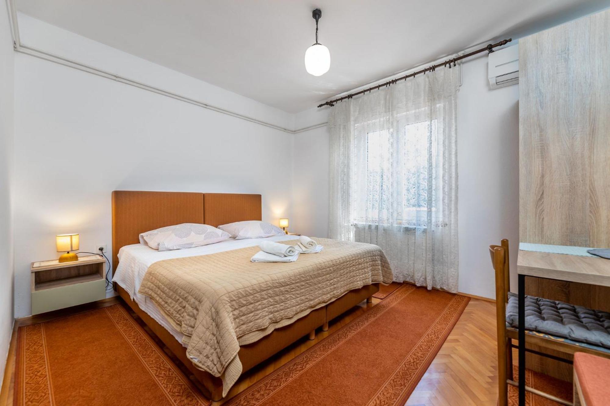 Rooms Sale Marija Baška Exteriér fotografie